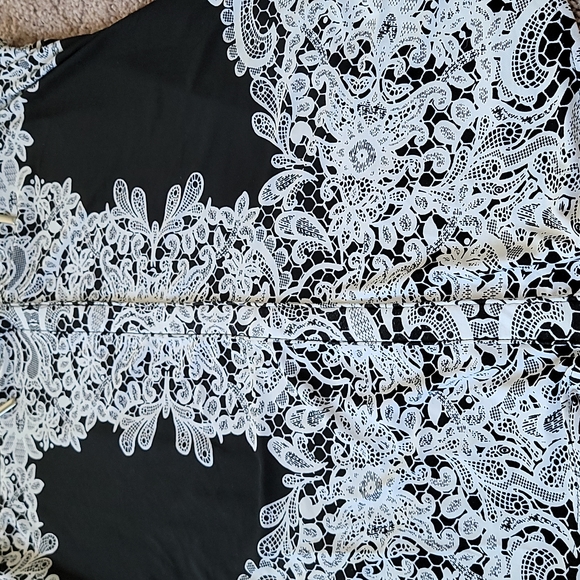 Top - Picture 3 of 4